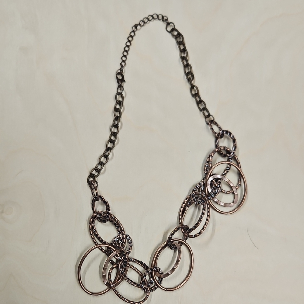Elegant Chain Link Necklace